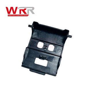ขายึดกระจังหน้ารถยนต์พลาสติก ยี่ห้อ WRR สำหรับรถเบนซ์ W205 C300 รุ่นพรีเมียม ทนทาน รองรับเซ็นเซอร์เรดาร์ Distronic หมายเลข 2058880400 - Product Image 2