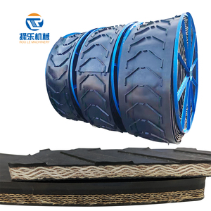 Bande transporteuse en caoutchouc noir résistant à l'usure, aux coupures et aux chocs, <span class=keywords><strong>pour</strong></span> concasseur mobile de carrière - Product Image 1