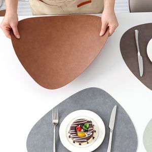 Set de table en cuir double face à motif vachette, ovale, isolant thermique, pour la maison/le <span class=keywords><strong>restaurant</strong></span>, personnalisable - Product Image 1