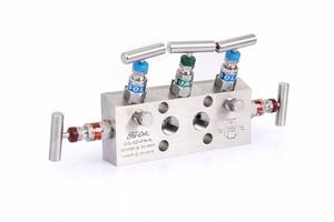 Collettori a 5 Vie Manuali FD-LOK Vendita Diretta dalla Fabbrica, Struttura a Ago, Pressione Massima 6000 psi, Trasmettitore per Olio/Gas/Acqua - Product Image 2