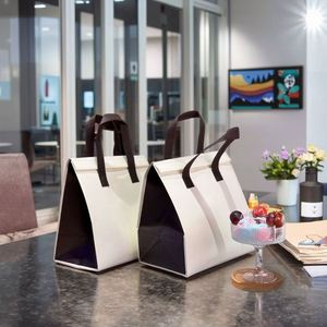 Custom Logo Classic Takeaway Bag Non-Woven Waterproof Large Tote Cooler Cooler Bag Foldable Insulated Thermal Large Capacity - Product Image 1