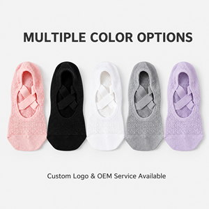 Chaussettes de yoga antidérapantes OEM personnalisées avec sangle en <span class=keywords><strong>X</strong></span> pour femmes, chaussettes de Pilates et de barre en tricot avec grip en silicone, logo personnalisé, vente en gros - Product Image 6
