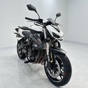 <span class=keywords><strong>Moto</strong></span> sportive Benelli Huanglong <span class=keywords><strong>600</strong></span> EFI - <span class=keywords><strong>600</strong></span> cm³ 4 cylindres, style naked et vitesse maximale - Product Image 4