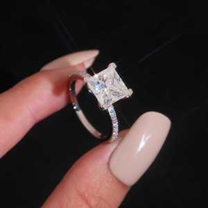 Bagues en moissanite à prix réduit pour femmes, fiançailles, argent 925, moissanite VVS, coupe princesse, diamant moissanite, bagues pour femmes - Product Image 4