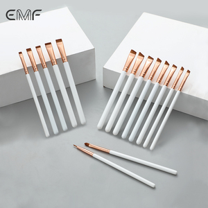 Strumenti di trucco Logo personalizzato di alta qualità all'ingrosso EMF ad angolo piatto Eyeliner sopracciglia bianco capelli sintetici per occhi Private Label - Product Image 5