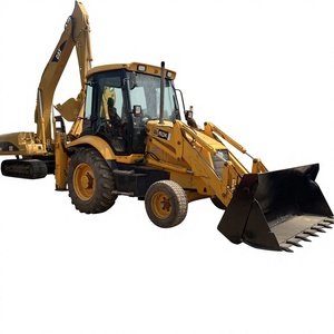 Chargeuse-pelleteuse JCB 3CX jaune, importée d'origine, avec moteur Cummins, capacité de charge nominale de 7 tonnes, modèle 2020, avec godet avant et arrière. - Product Image 2