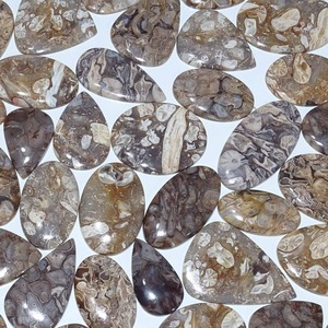 Venta al por mayor de piedra de cristal de calcio natural para diseño de joyería, colección de piedras curativas y decoración del hogar disponible para la venta - Product Image 3