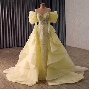 <span class=keywords><strong>ชุด</strong></span>ราตรีทรงเมอร์เมดสีเหลืองมุกสุดหรู พร้อมกระโปรงคลุม รุ่น Jancember 251140 - Product Image 1