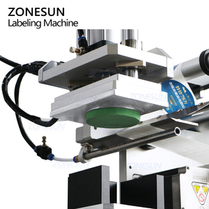 ZONESUN ZS-TB802 Semi Automatique Plat En <span class=keywords><strong>Plastique</strong></span> Boîte <span class=keywords><strong>De</strong></span> <span class=keywords><strong>Conserve</strong></span> Ronde En Verre <span class=keywords><strong>de</strong></span> Jus <span class=keywords><strong>de</strong></span> Lait D'eau Bouteille Autocollant Étiqueteuse Étiqueteuse - Product Image 3