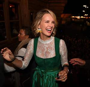 Pendientes divertidos <span class=keywords><strong>de</strong></span> Oktoberfest alemán para mujer, disfraces <span class=keywords><strong>de</strong></span> Festival <span class=keywords><strong>de</strong></span> cerveza acrílica, accesorios, taza <span class=keywords><strong>de</strong></span> cerveza <span class=keywords><strong>de</strong></span> vino, diseño <span class=keywords><strong>de</strong></span> madera, divertido y genial para - Product Image 5