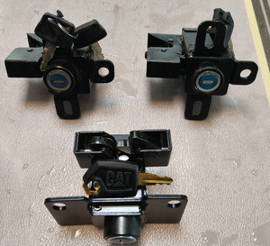 Phares halogènes carrés vintage pour véhicules automobiles, lumières utilisées pour les véhicules agricoles, tracteurs, camions, équipements de construction. - Product Image 1