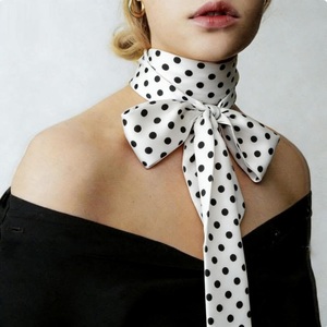ผ้าพันคอไหมลายเสือดาวลายจุด ผูกโบว์เล็ก ใช้เป็นริบบิ้นผูกผม ผ้าพันคอ ผ้าพันหูหิ้วกระเป๋า หรือใช้ตกแต่งกระเป๋า - Product Image 3