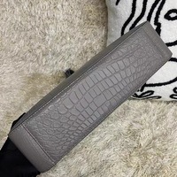 Sac bandoulière en cuir véritable motif alligator, luxe discret, personnalisable avec étiquette privée, pour femme, vintage, élégant, été