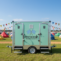Toilettes portables en panneaux sandwich de fibre de verre, remorque sanitaire mobile avec siège en cuir pour événements d'entreprise et conférences professionnelles en extérieur