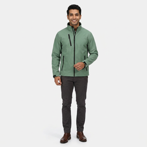 Veste Softshell Homme Personnalisée Coupe-Vent Imperméable en Toile Doublée Lin Col Montant Zippée pour l'Automne – Tenue de Travail - Product Image 1