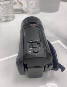 Caméscope 4K Panasonic HC-VX1 pour la photographie à domicile et en voyage - Product Image 5