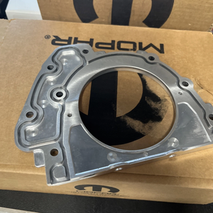 2020-2022 Jeep Wrangler Grand komutanı 2.0T krank mili arka yağ keçesi tutucu yeni 04893710 4893710AC rulman çalılar - Product Image 6