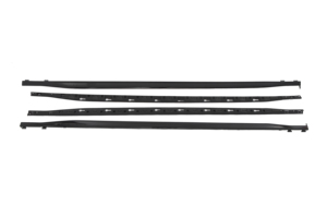 KSEEK Fornitura di Fabbrica: Paraurti Anteriore, Minigonne Laterali e Paraurti Posteriore per VW Golf 8 a 8.5 R-Line - Product Image 2