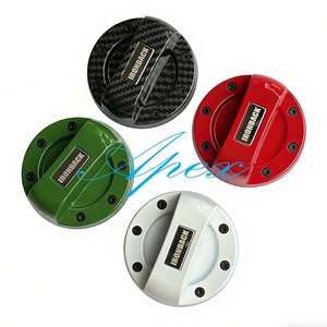 Tapa de Tanque de Combustible Roja Personalizada de ABS de 6.9 cm para Camioneta Hiace KDH200, Tapa Universal para Tanque de Gasolina con Logotipo Decorativo - Product Image 2