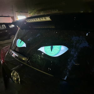 Atractivas pegatinas decorativas luminosas para coche con ojos malvados, calcomanía electroluminiscente para parabrisas de coche - Product Image 1