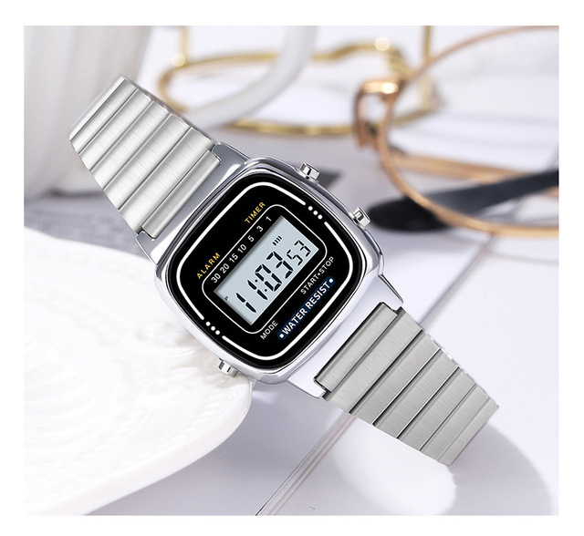 New Fashion Temperament Women's Watch Quartz Waterproof Watch