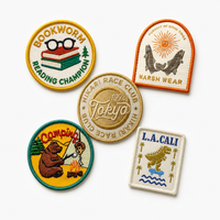 Écussons tissés personnalisés brodés, logo de marque en chenille, étiquette de vêtement écologique thermocollante pour fleurs et cœurs, personnalisable
