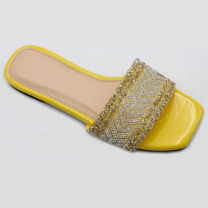 Sandales pour femmes nouveautés chaussures plates élégantes chaussures décontractées en plein air pour adultes pantoufles confortables en <span class=keywords><strong>cuir</strong></span> avec strass pour femmes - Product Image 2