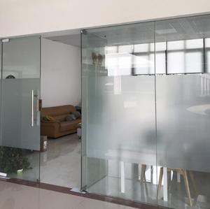 Nhãn Dán Cửa Sổ Màu Trắng/Đen 1.22X50M - Product Image 4