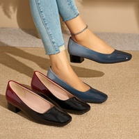 Chaussures élégantes pour femmes à bout carré et talon haut, en cuir verni, semelle extérieure en caoutchouc souple, talon bloc – Sexy, matures, grandes tailles