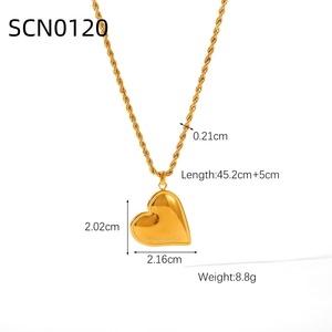 Pendentif cœur lisse tendance en acier inoxydable plaqué or 18 carats Collier ras du cou à chaîne torsadée pour la Saint-Valentin - Product Image 6