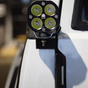 Support de montage de lumière de <span class=keywords><strong>hayon</strong></span> arrière d'accessoires extérieurs de Nissan patrouille Y60 pour la Modification de support de recul et de projecteur - Product Image 2