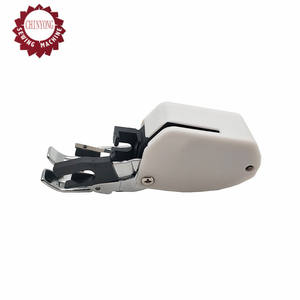 อะไหล่จักรเย็บผ้า หัวจับผ้าแบบเดินได้ พร้อมรางนำ รุ่น Low Shank 10449W สำหรับจักรเย็บผ้าอเนกประสงค์ในครัวเรือน - Product Image 1