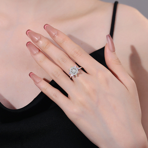 RFJEWEL 2026 Nouvelle Bague Tournante Ajustable en Laiton Pur, Bague Ouverte, Bijou Tendance pour Femme, Plaqué Argent/Or avec Zircon Cubique - Product Image 1