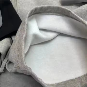 Shorts en coton personnalisés Shorts d'été pour hommes de haute qualité 100% coton Blancs surdimensionnés Streetwear Vente en gros Shorts essentiels pour hommes - Product Image 5