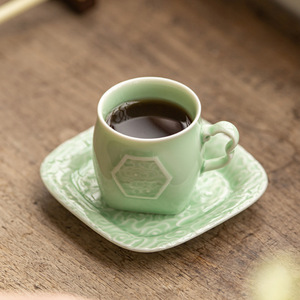 Ensemble tasse et soucoupe en céramique, style chinois traditionnel, avec poignée, pour le thé de l'après-midi - Product Image 3
