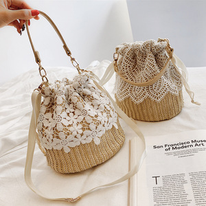 Bolsos cruzados de verano de fábrica con encaje floral tejido a mano, nuevos bolsos tejidos con cierre de cremallera y forro de poliéster - Product Image 3