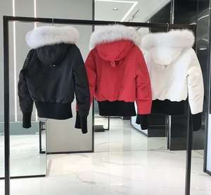 Nuovo <span class=keywords><strong>Bomber</strong></span> da <span class=keywords><strong>Uomo</strong></span> Invernale di Alta Qualità 2025 con Cappuccio e Finiture in Pelliccia di Volpe Canada - Product Image 6