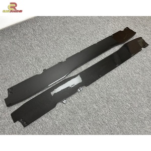 Jupes latérales en fibre de carbone sèche style PT pour Lamborghini Huracan EVO – Pièces de carrosserie et accessoires automobiles - Product Image 1