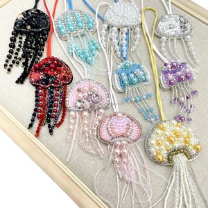 Ph117 Phổ Biến Handmade Rhinestone Đính Cườm Cây Cọ Trái Cây Động Vật Biển Treo Sợi Dây Thừng Các Bản Vá Lỗi Pha Lê Túi Dây Buộc Vá - Product Image 5