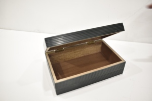 Luxury Black Ribbed Decorative <b>Storage</b> Box with Lid Modern Resin <b>Tabletop</b> Organizer Available at Affordable Price - Product Image 4