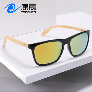 Gafas de Sol de Bambú Conchen con Marco de PC Negro, Protección UV400, Unisex, para Viajes y Conducción - Product Image 4