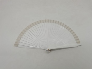 ¡En stock! Abanico Plegable Español Pintado a Mano en Madera de Color - Product Image 2