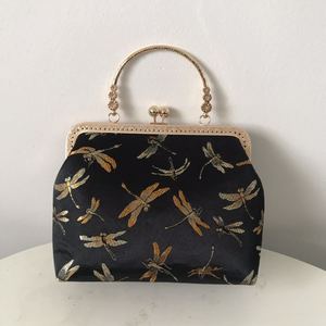 Bolsos de Mano Retro <span class=keywords><strong>con</strong></span> Diseño de Flores para Mujer, Bolsos Tote <span class=keywords><strong>con</strong></span> Logotipo Personalizado Impreso, Novedad 2024, de China - Product Image 4