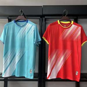 بدلة تدريب كرة قدم كلاسيكية، زي كرة قدم، طقم كرة قدم، ملابس كرة قدم بتصميم رياضي، قميص كرة قدم بتصميم قديم - Product Image 3