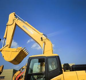 Máquina de movimiento de tierras Excavadora 30 toneladas Excavadora Komatsu Pc300 usada en buenas condiciones Excavadora original usada para la venta - Product Image 1