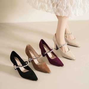 Zapatos de Mujer Mary Jane con Punta en Pico, Tacón Cuadrado, Correa de Cristal, Forro de Microfibra de Terciopelo, Tacón Mediano, Color Sólido, a la Moda - Product Image 1