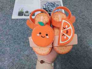 Sandales plates en PVC pour filles, motif fruits mignons, sandales pour enfants à semelle souple, sandales d'été pour enfants, sandales de créateur à motif fruits - Product Image 4