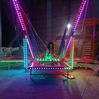 Parc de trampolines rectangulaires pour enfants en plein air avec lumières, lit de saut à trampoline rotatif à vendre