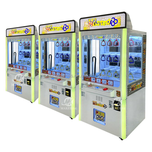 MAKER Exciting Game 15 Holes Key Game High Returns Cheap Metal Coin Operated Games Key Master Claw Machine