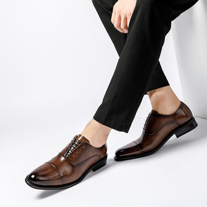 Venta caliente de los hombres zapatos de cuero <span class=keywords><strong>Oxford</strong></span> Cómodo de moda Zapatos corporativos para los hombres Nuevos estilos de oficina de negocios Zapatos de fiesta para los hombres - Product Image 4